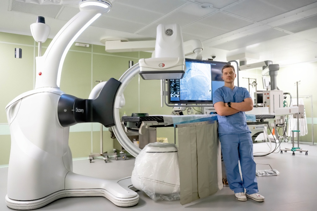 scale_1200 (1).jpg scale_1200 (1).jpg