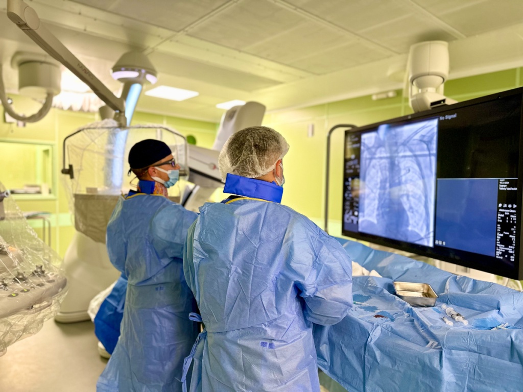 scale_1200 (1).jpg scale_1200 (1).jpg